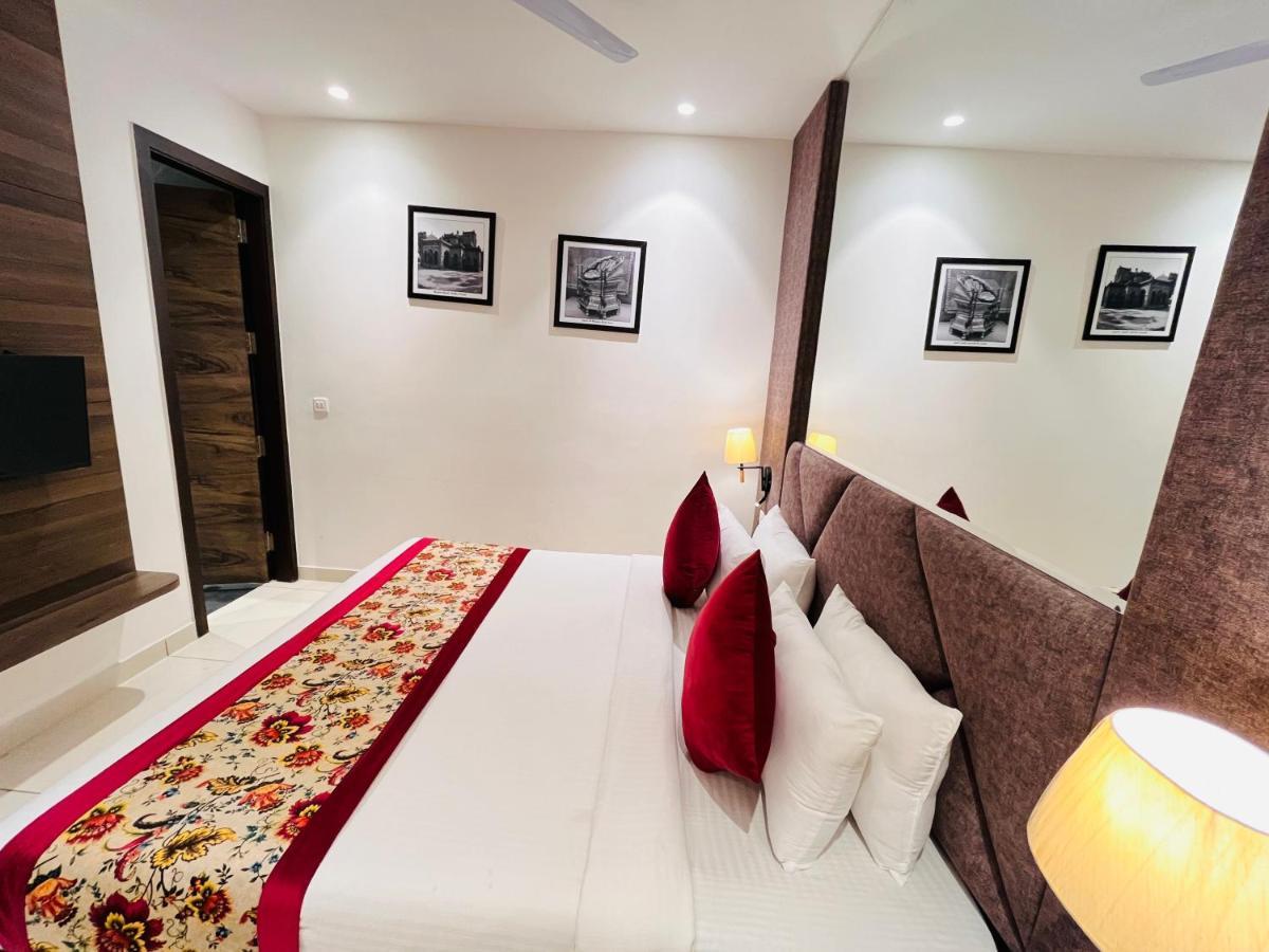 Hotel The Savode - Just 2 Mins From Golden Temple Amritsar Exteriér fotografie
